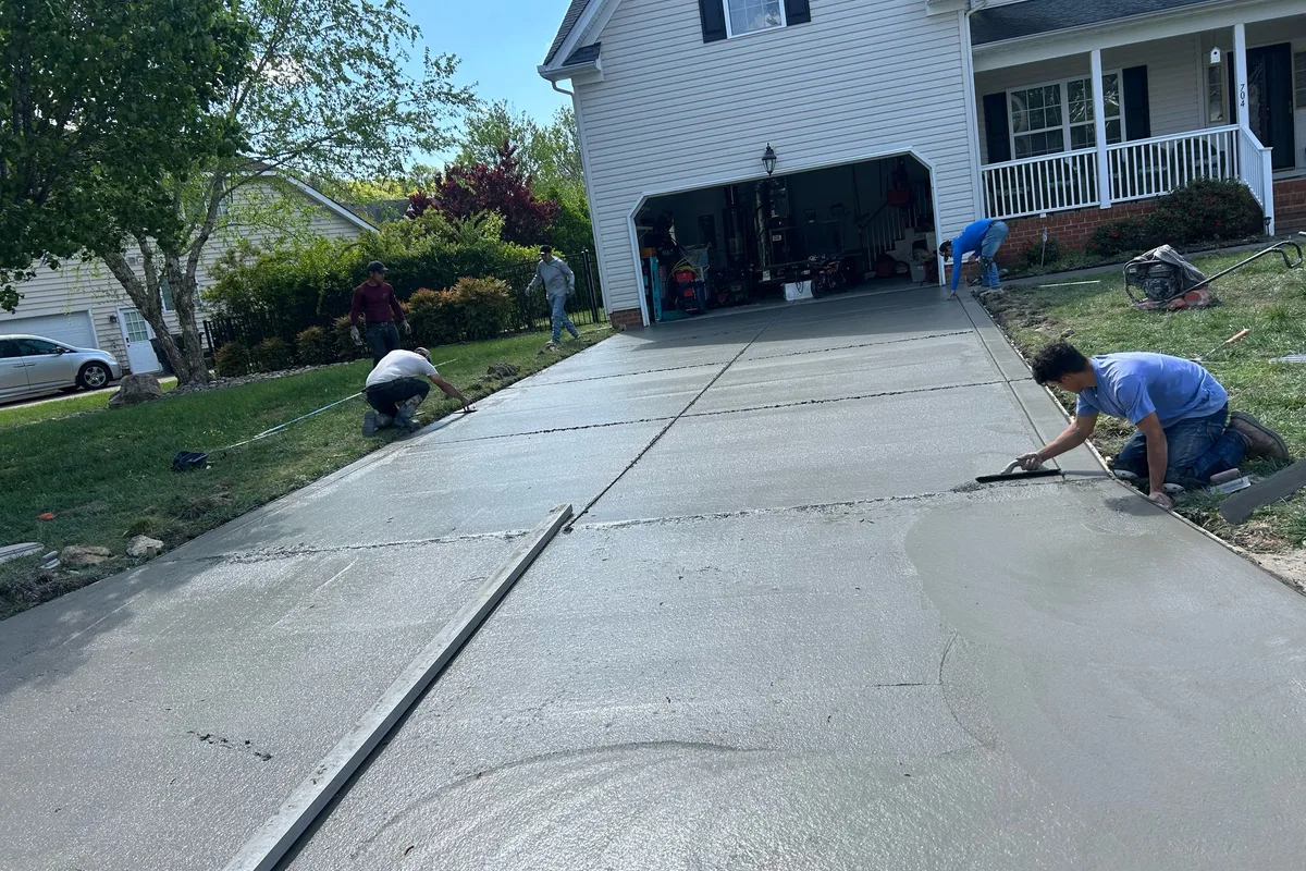Concrete driveway finishing in Virginia Beach, VA